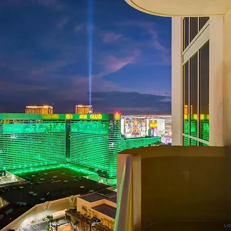 Mgm Signature-29-602 1Br 2Ba Balcony Jacuzzi Suite